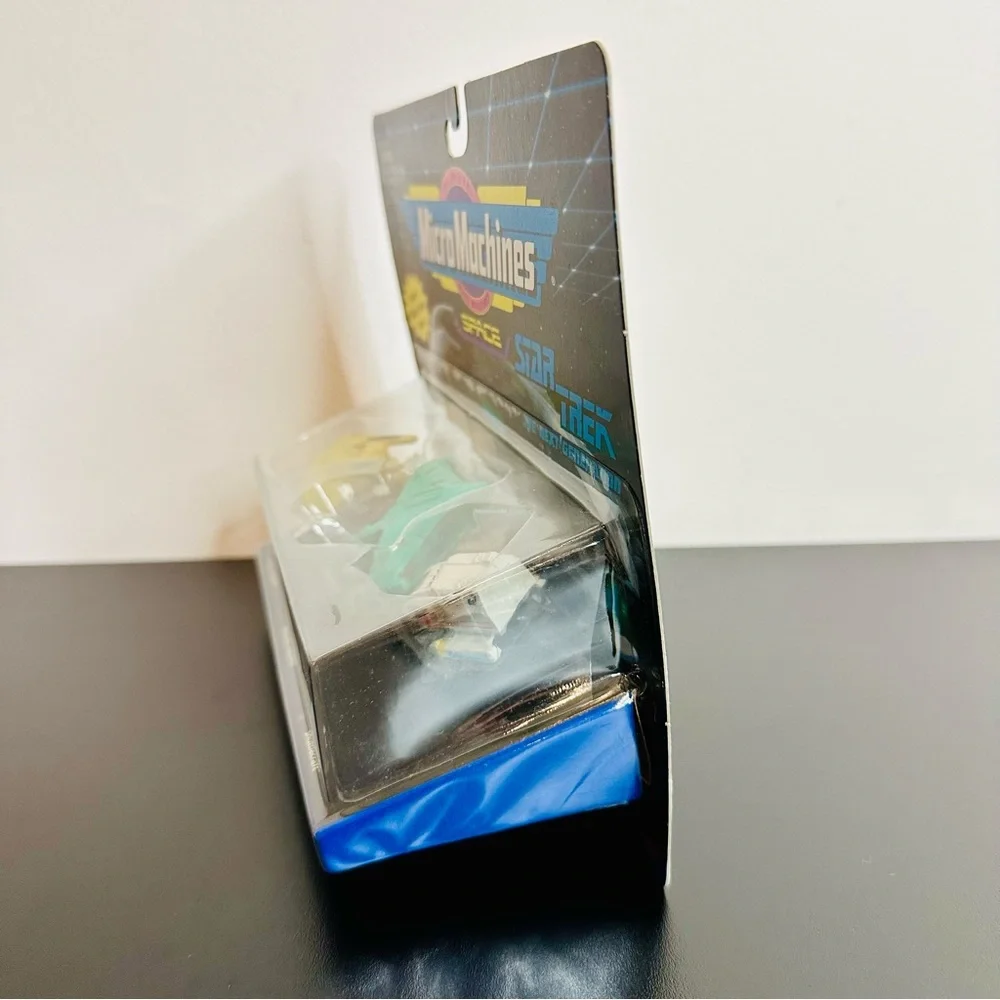 Micro Machines Star Trek The Next Generation STARGAZER WARBIRD SHUTTLECRAFT New! - Picture 5 of 7